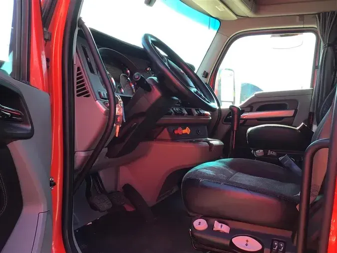 2021 KENWORTH T6802e9ffc052f84cbfcbcdc2aa8377829a9