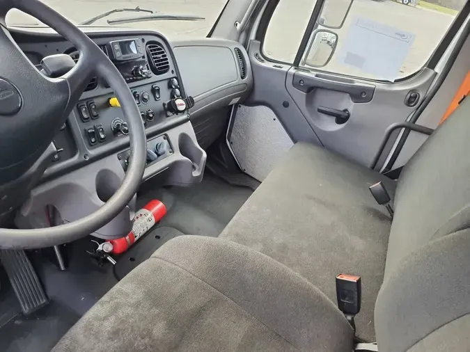 2019 FREIGHTLINER/MERCEDES M2 1062ea29c7d6b745d98bd1787a0431a9a83