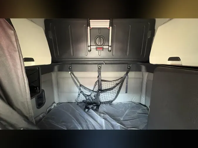 2022 Freightliner Cascadia