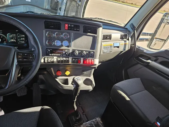 2026 Kenworth T8802eaba77dc60b7b1de93ededae8147b6b