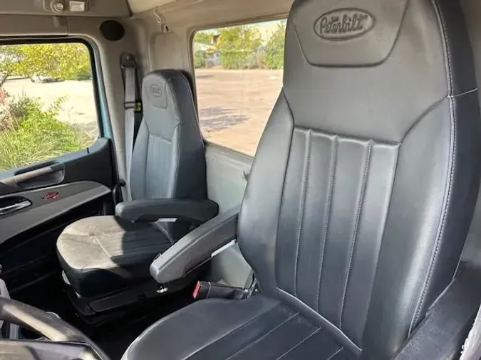 2022 Peterbilt 567