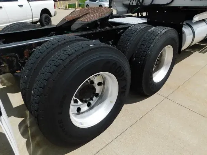 2019 Western Star 5700 XE Set Back Axle w/Sleepe