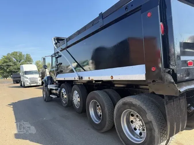 2006 MACK GRANITE CV713