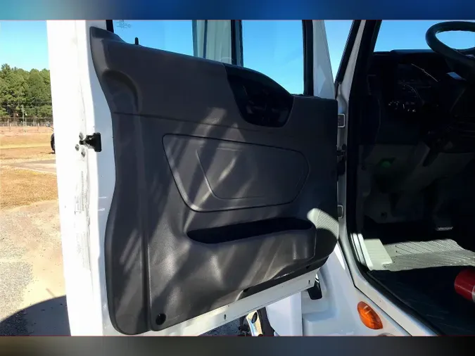 2020 INT LT625 6x42eb7fb4a6ef286424bcb7fdd1863129f