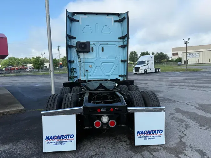 2023 FREIGHTLINER CASCADIA 126