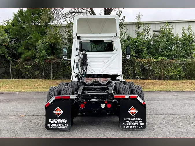 2019 INT LT625 6x4