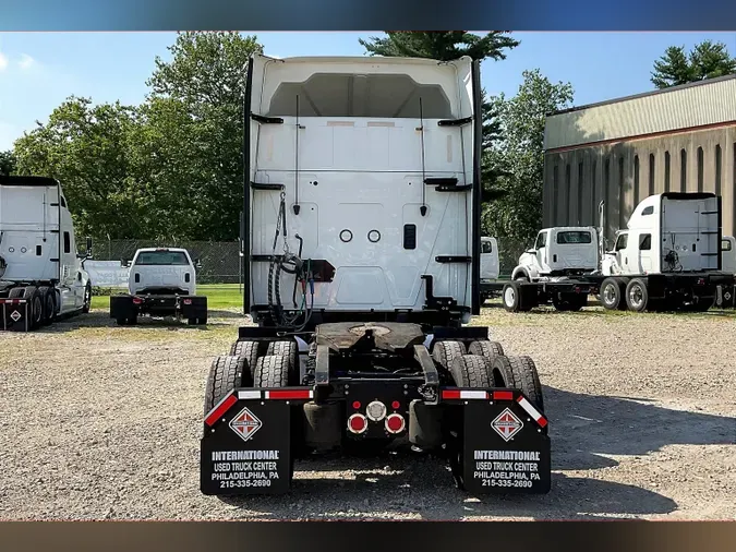 2022 INT LT625 6x4