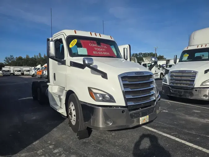 2019 FREIGHTLINER/MERCEDES NEW CASCADIA PX126642ec7b014d2b631c763fcf3cd6940e355