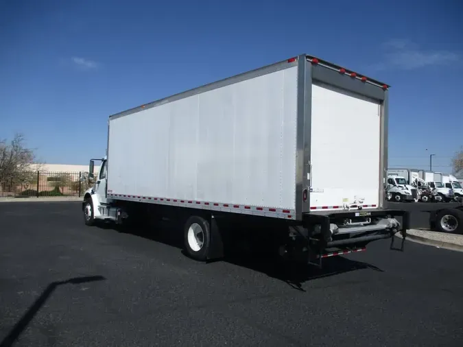 2018 FREIGHTLINER/MERCEDES M2 106