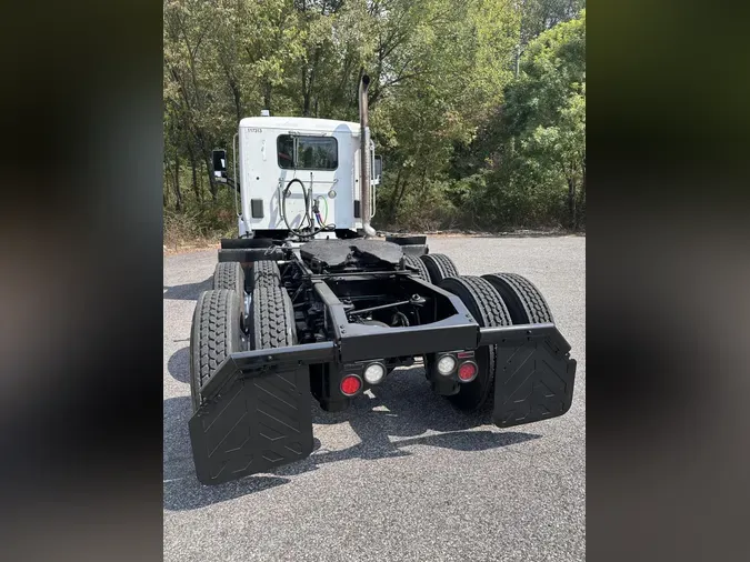 2020 Peterbilt 567
