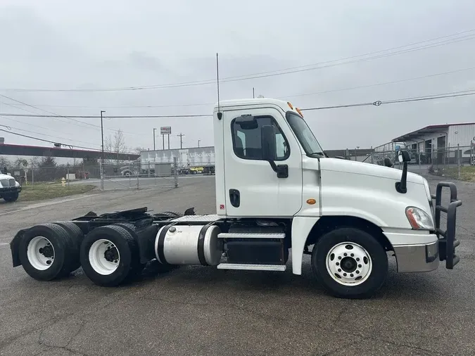 2015 Freightliner Cascadia