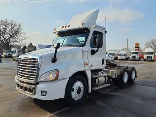 2017 FREIGHTLINER/MERCEDES CASCADIA 125