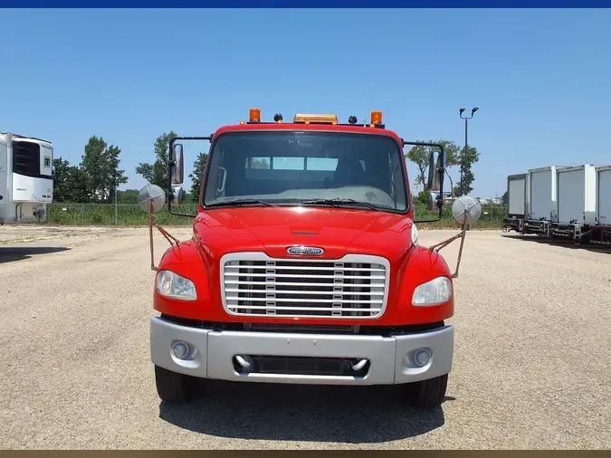 2018 FREIGHTLINER/MERCEDES M2 106
