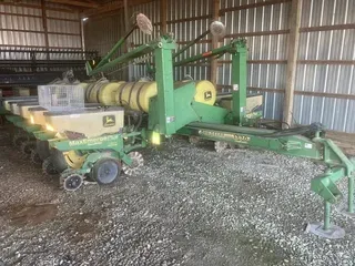 1998 John Deere 1770
