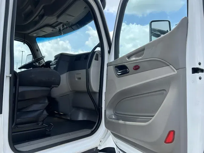 2020 Peterbilt 579