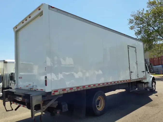 2019 FREIGHTLINER M2 106