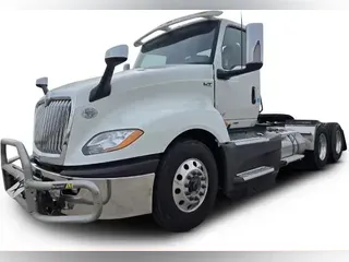 2022 International LT625