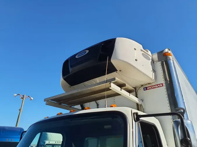 2018 FREIGHTLINER/MERCEDES M2 106