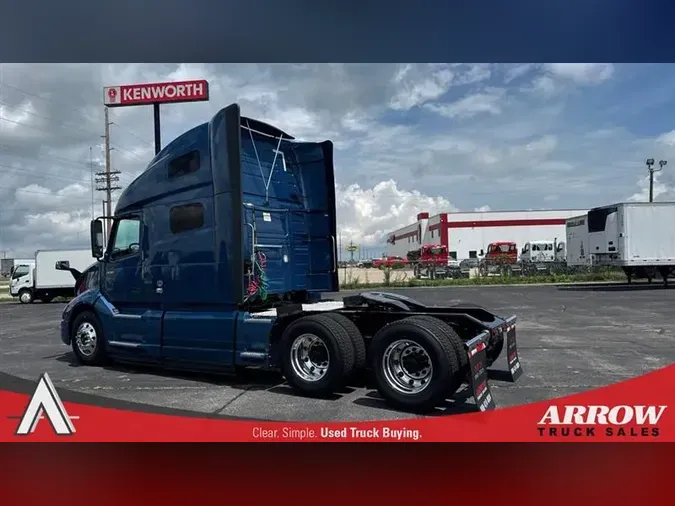 2020 VOLVO VNL760