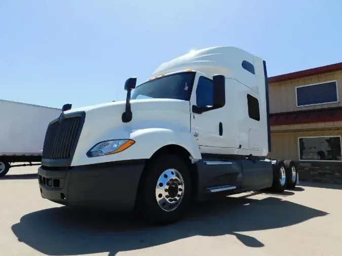 2019 International LT