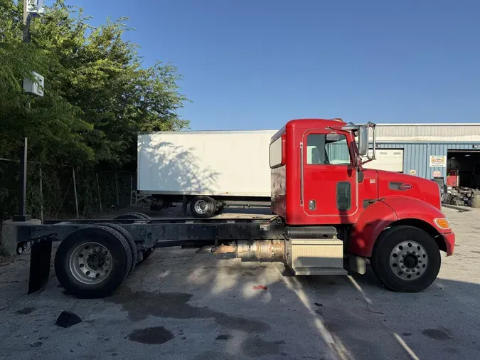 2020 Peterbilt 3372ef032ed19afa261c67ae7421d095380