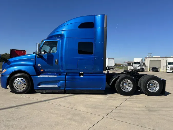 2020 International LT625