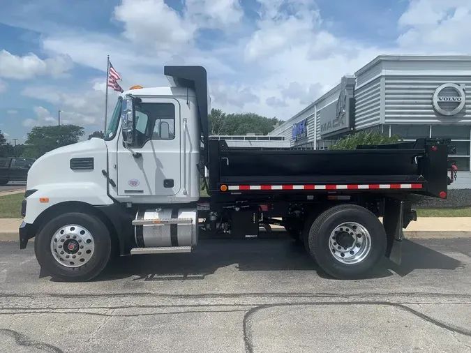 2026 MACK MD MD6 151 WB 11' Galion2ef5e217bb10c0d4a6e53956db5cad64