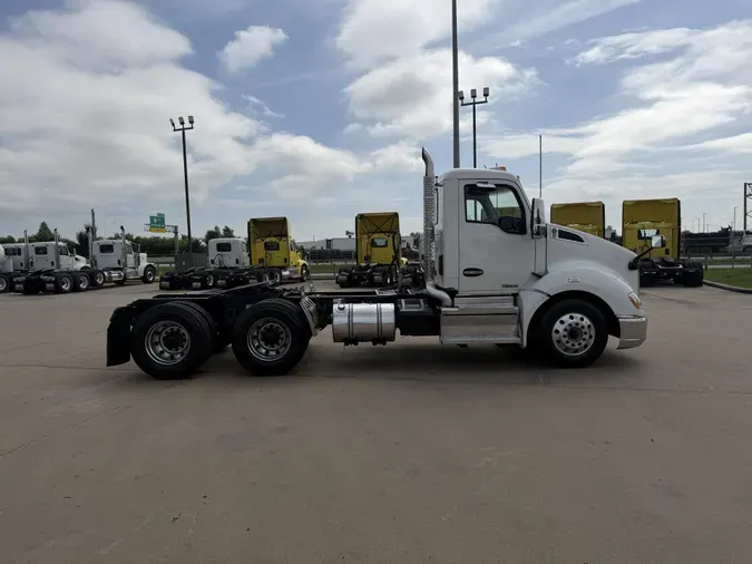 2021 Kenworth T6802ef71fccb33765a200cb21cace1c2f23