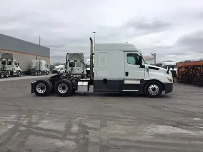 2020 Freightliner Cascadia