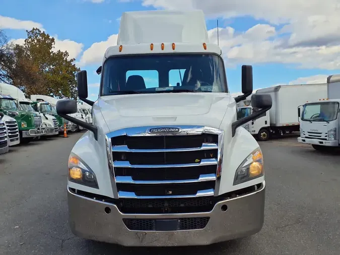 2019 FREIGHTLINER/MERCEDES NEW CASCADIA PX12664