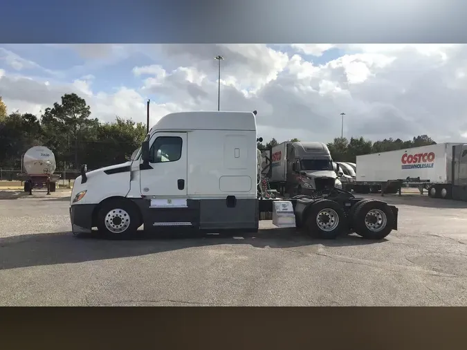 2020 Freightliner Cascadia 1262efadd0973c9d7334520c59f0167e9da