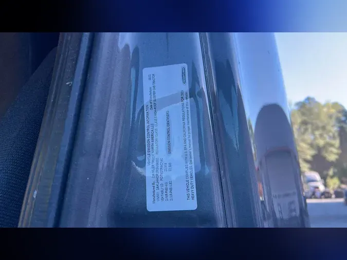 2024 Freightliner Cascadia