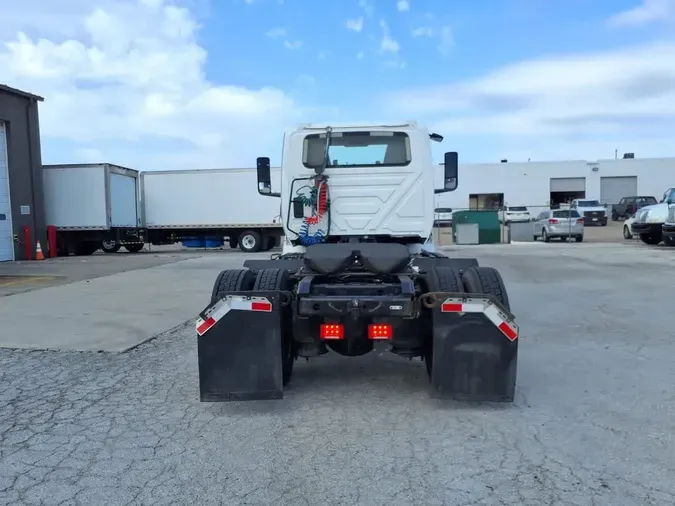 2019 NAVISTAR INTERNATIONAL RH613 DAYCAB S/A2efef0726163cb858b145b8032f27787