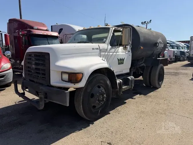 1995 FORD F8002efefe4e047b95d36a78caea46597373