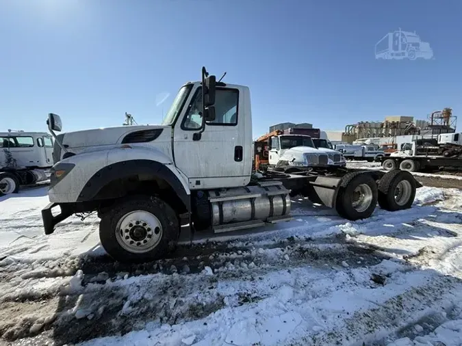 2016 INTERNATIONAL WORKSTAR 7600