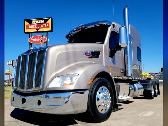 2020 Peterbilt 5792f03ec333f93b799096bf44c17a6143b