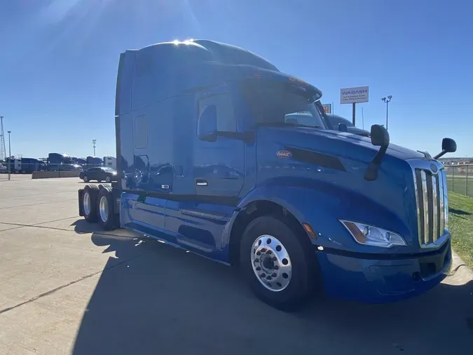 2022 PETERBILT 579