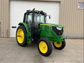 2019 John Deere 6110M