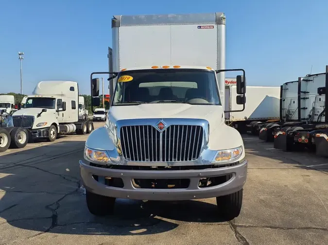 2019 NAVISTAR INTERNATIONAL 4300
