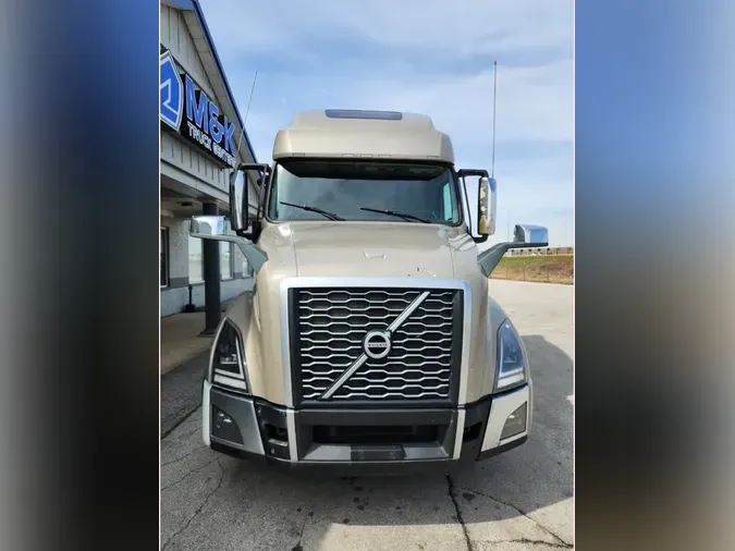 2022 VOLVO VNL64T7602f0cbbb8a5a9bd6db4ca75f20af9e974