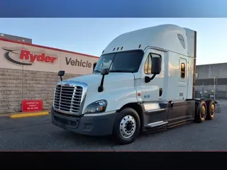 2020 FREIGHTLINER/MERCEDES CASCADIA 125