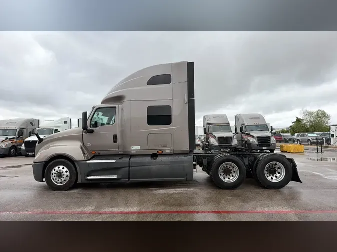 2022 International LT2f0eeff35aeb1afe8283835643819f82