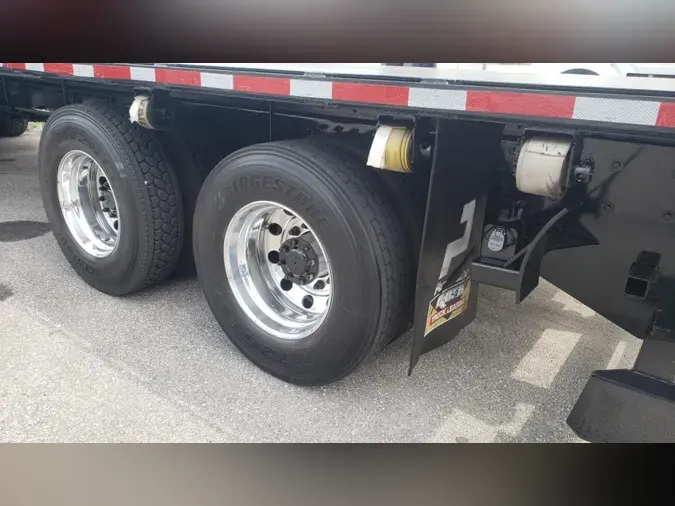2018 Peterbilt 567