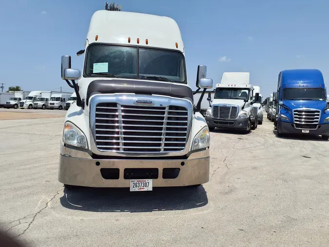 2018 FREIGHTLINER/MERCEDES CASCADIA 125