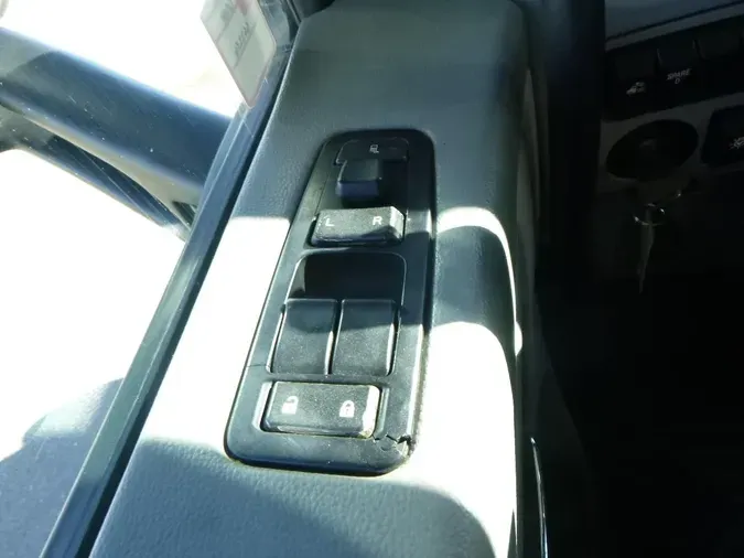 2020 Peterbilt 5672f15bece6c3b42f5c623d36c9a690cc5