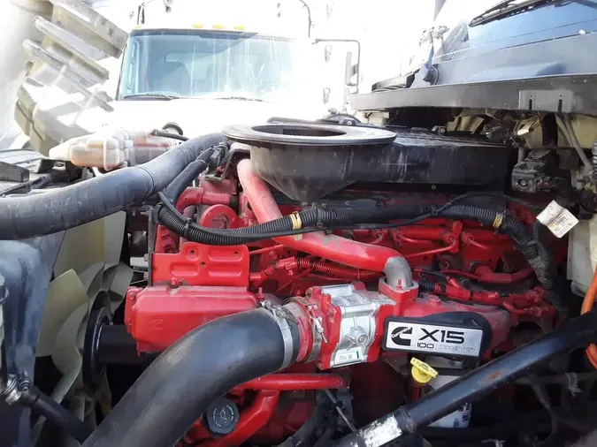 2020 NAVISTAR INTERNATIONAL LT625 SLPR CAB