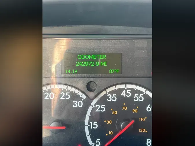 2019 FREIGHTLINER M2 106