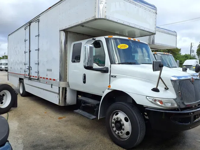 2020 NAVISTAR INTERNATIONAL MV607 (4X2)