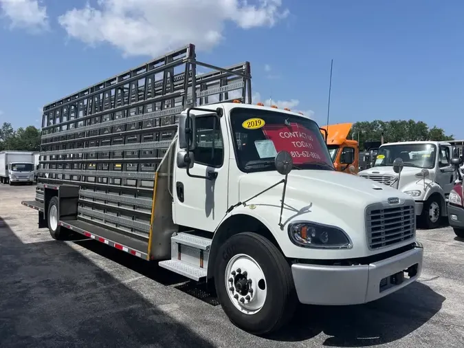 2019 FREIGHTLINER M2 106