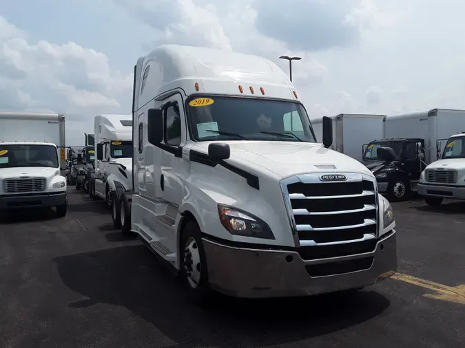 2019 FREIGHTLINER/MERCEDES NEW CASCADIA PX12664